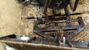 Бульдозерное оборудование ОБ 12-01 к МТЗ 152. Что с ним не так? Что и как нужно переделать в нём.