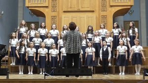 "Пешком шагали мышки" младший хор "Акварель"