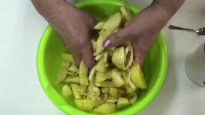 Куриные бедра с картошкой в духовке по домашнему в фольге