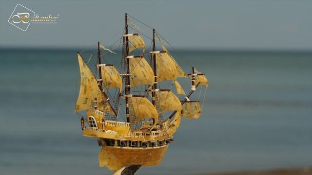Handmade amber sailing ship Galleon. Baltamber - amber luxury workshop. Предметы роскоши из янтаря