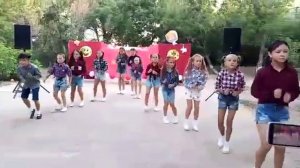 тянет хулиганить