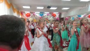 мы маленькие дети, нам хочется гулять!