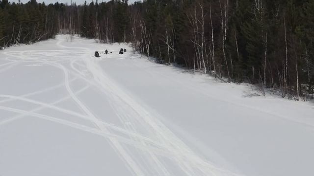 Skandic SWT 600 E-TEC и Ski-Doo Tundra 550. Закрыли зимний сезон по рыбалке. смотреть онлайн
