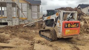 Гусеничный мини-погрузчик Bobcat T590