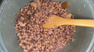 Black eyed beans with fish. Как приготовить фасоль «чёрный глаз« с рыбой. #какприготовимвАфрике.