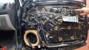 Установка музыки в Pajero Sport - фронт, саб, 2 усилителя