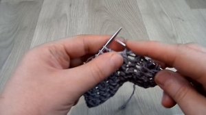 Двухсторонний узор спицами. Красивый и простой.