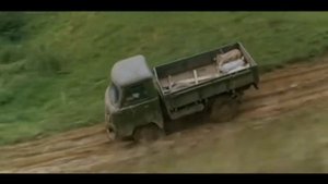 УАЗ 452 бортовой грузовичок: Шустрый малый!!! Дорога есть везде!!! UAZ : The road is everywhere!!!