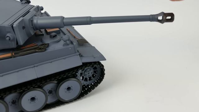 TIGER 1- Heng Long 1/16 RC Tank - Full Review смотреть онлайн
