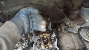 Установка ГБЦ на двигатель Z24 Nissan Terrano 1, протяжка ГБЦ и регулировка зазоров клапанов