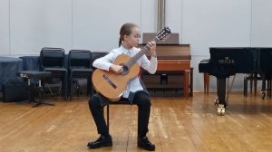 Л. Леньяни "Скерцо с вариациями" Исп. Арина Ровнова, 10 лет