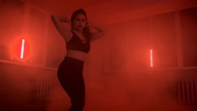 Искусство Соблазнения: Студия стриптиза 'Пылкая Страсть смотреть онлайн