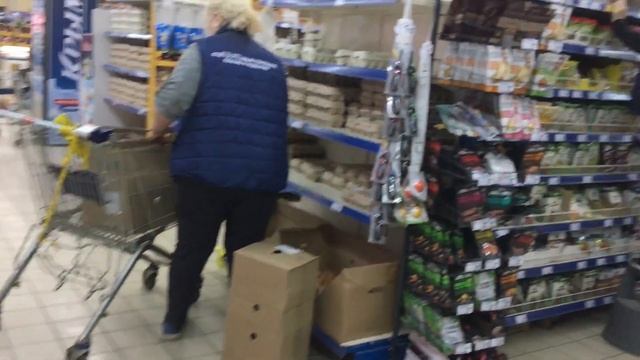 Ялта сегодня. Вечер. ЗА картошкой. В ПУД. Крым 2022. смотреть онлайн