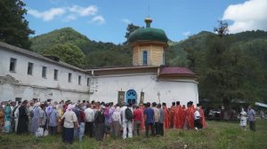 Наследники алан собрались у стен древнего храма