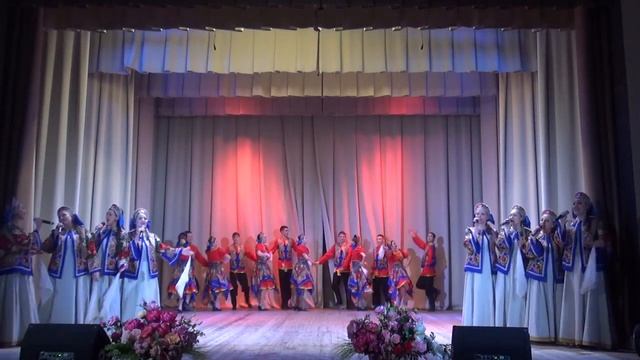 Ансамбль "Верхтулинка" вокально-хореографическая постановка "Лесом" смотреть онлайн