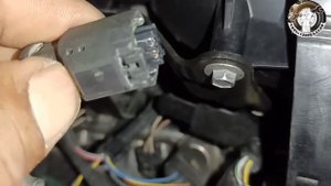 p120308 charging pressure  control plausibility pressure too low#bmw #mechanic #bmwlove