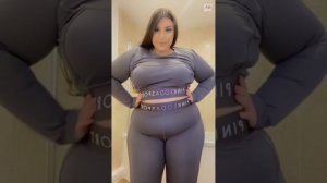 Hansi ??...| British Plus Size Fashion Model |  Influencer | Body Positive Activist | Biography