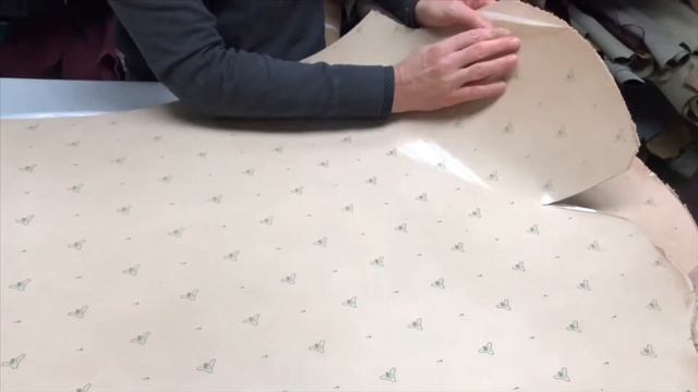 Чепрак 1.8/2.0 подшлифованный с плёнкой, CUOIFICIO OTELLO, Италия смотреть онлайн