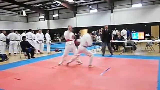 Men's 18+ Intermediate Kumite, Shotokan смотреть онлайн