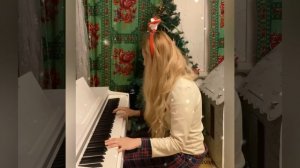 Играю Демиса Руссоса “From Souvenirs to Souvenirs” на пианино