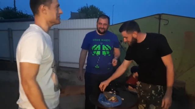 Сюрстрёмминг / Шведский деликатес / Квашенная рыба / Как это едят