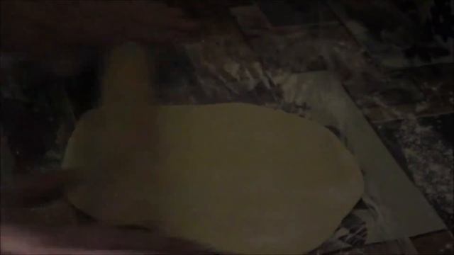 ВАРЕНИКИ НА КЕФИРЕ С ЯГОДАМИ С КЛУБНИКОЙ, РЕЦЕПТ ВАРЕНИКОВ НА КЕФИРЕ, РЕЦЕПТ ФРУКТОВЫХ ВАРЕНИКОВ, В