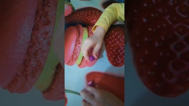 Алиса лепит РОЗУ из обычного пластилина ПОШАГОВО смотреть онлайн