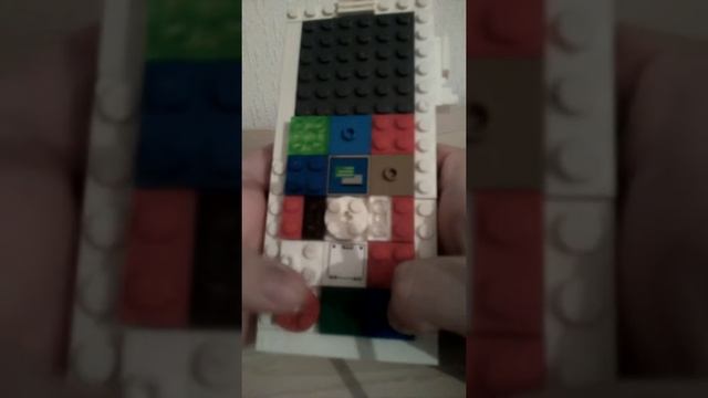 Кнопочный телефон из лего. смотреть онлайн