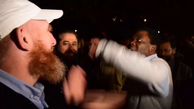 Сборник фейлов в #SpeakersCorner смотреть онлайн