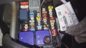 Как заменить предохранитель прикуривателя Рено Флюенс