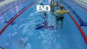 Как проходит тренировка EVO swim - разворот сальто в кроле