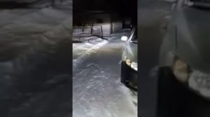 муравей на цепях, ковш для чистки снега за 10 минут. свет на муравей. #деревня #муравей #зима