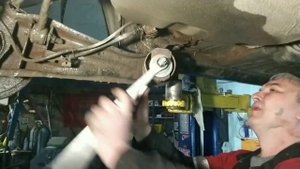 Замена сайлентблока Митсубиси Оутлендер
