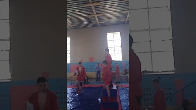 занял топ 1 на соревах по самбо смотреть онлайн