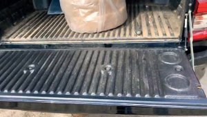 Кунг Sammitr TL1 218 Black Onyx Toyota Hilux’2021 и механизм плавного открывания заднего борта! Per