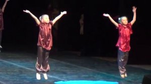 По лужам видео