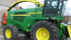 кормоуборочный комбайн John Deere 7500 4x4