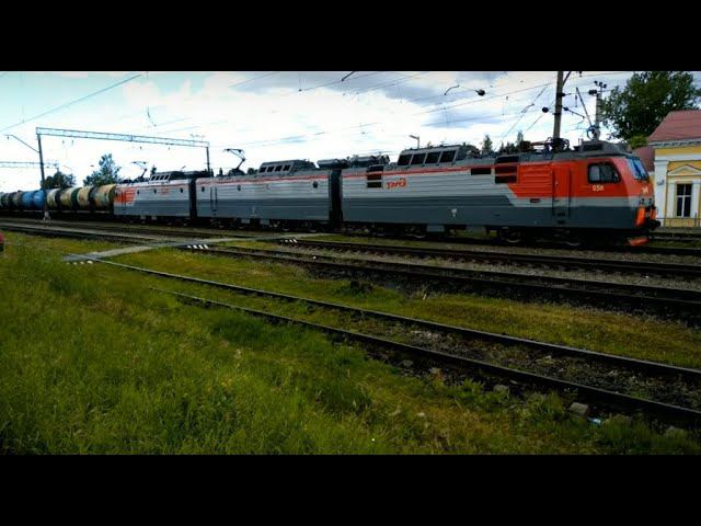 Russian goods trains in 4K going to Trans Siberian Railway