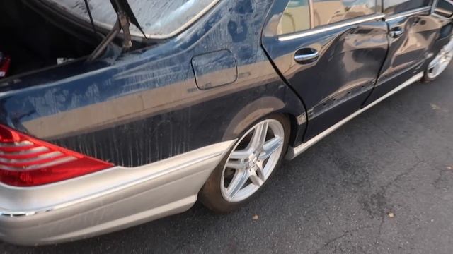 I Bought a TOTALED V12 Mercedes For $850 At Salvage Auction SIGHT UNSEEN! смотреть онлайн