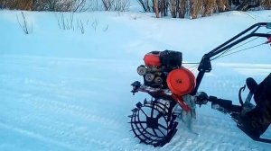 Мотоблок "ОКА" с прицепом на "зимних" грунтозацепах.Покатушки-тест драйв.