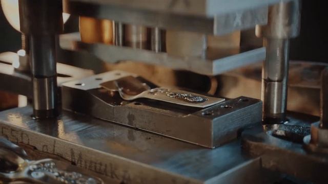 12 Штамповка столовых приборов смотреть онлайн