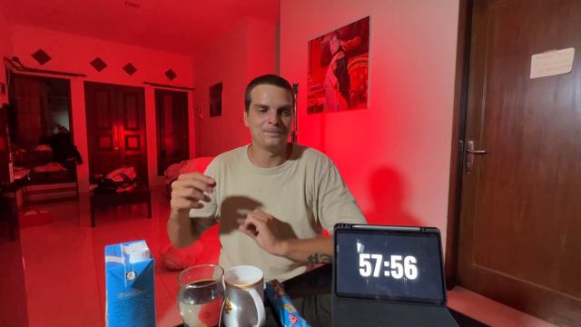 съел Каролининский Жнец (Carolina Reaper) самый острый перец в мире!