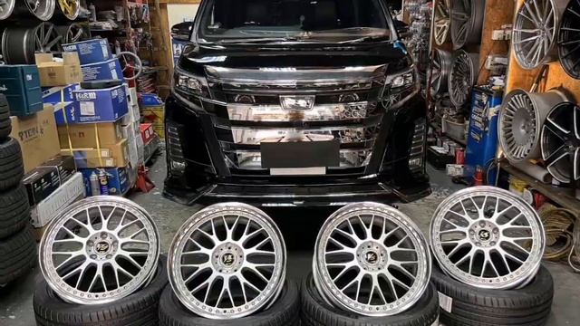 TOYOTA NOAH x WORK VSXX 19