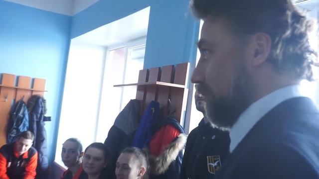 Предматчевые установки. Раздевалка сборной Запада смотреть онлайн