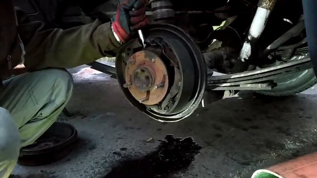 Chevrolet Blazer. Чиним тормоза.