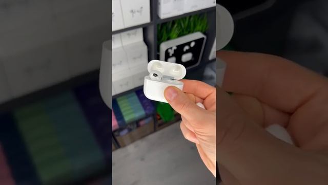 AirPods 3 клон AirPods Pro ? ?