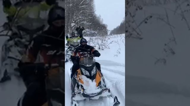 Как сказать костюм Италия касса костюме это я Красном костюме это я смотреть онлайн