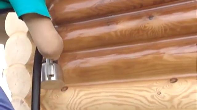 LEINOS. Окраска деревянного дома краскопультом Wagner смотреть онлайн