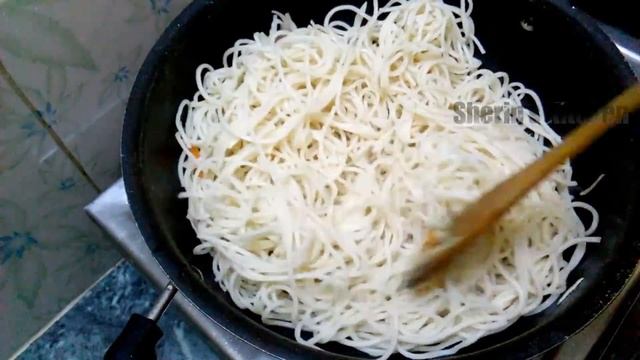 வெஜிடபிள் நூடுல்ஸ் செய்வது எப்படி/How To Make Vegetable Noodles/South Indian Recipes