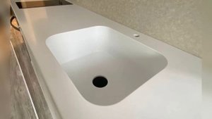 Каменные мойки на кухню стильная подборка